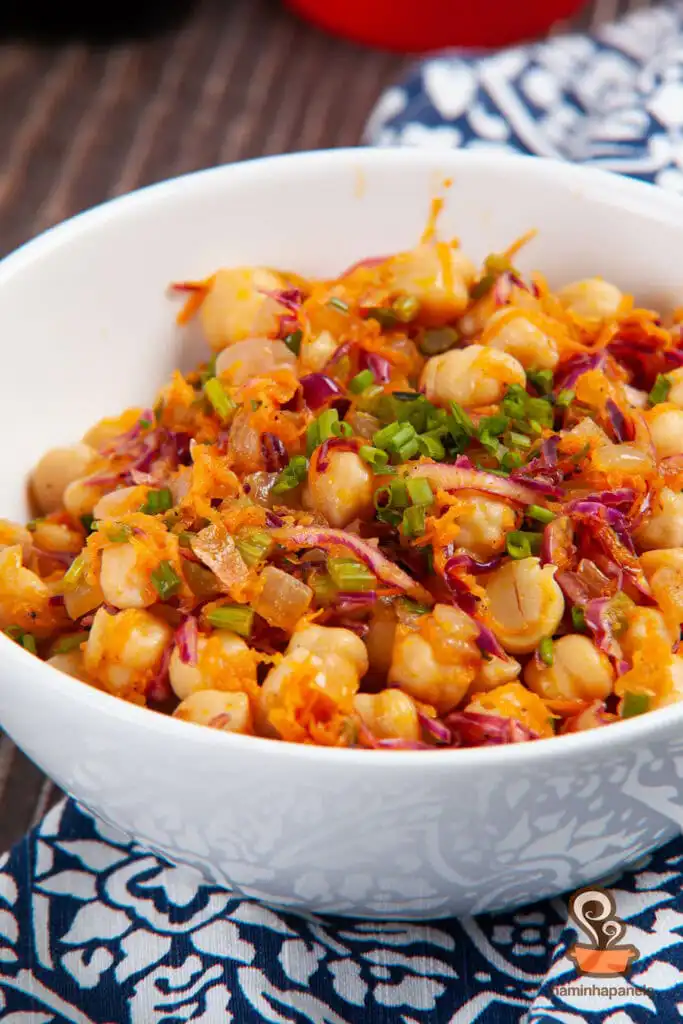 Salada de grão de bico