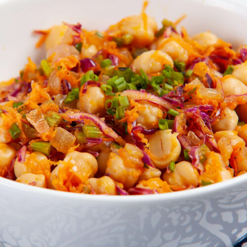 Salada de grão de bico - quero comida de verdade