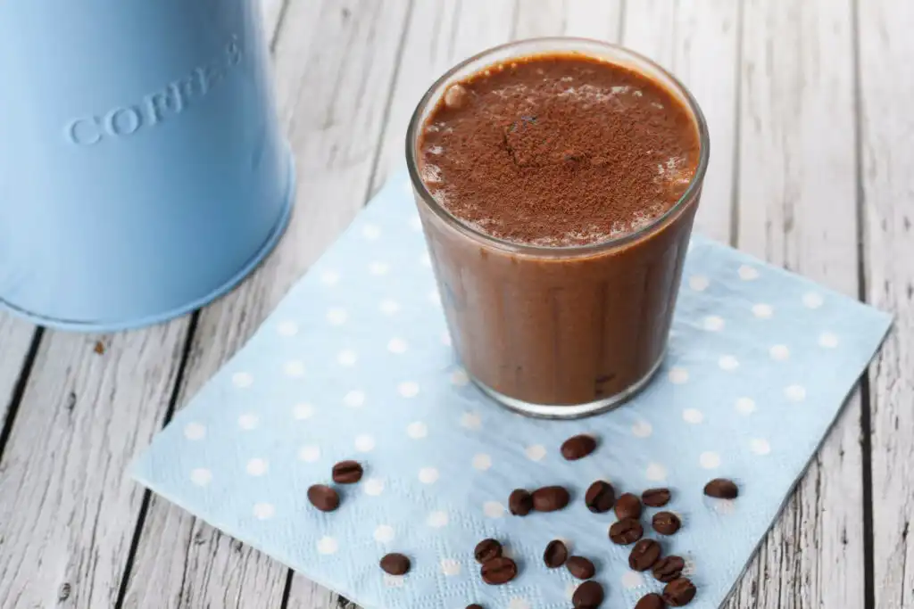 Shake de café e banana - quero comida de verdade