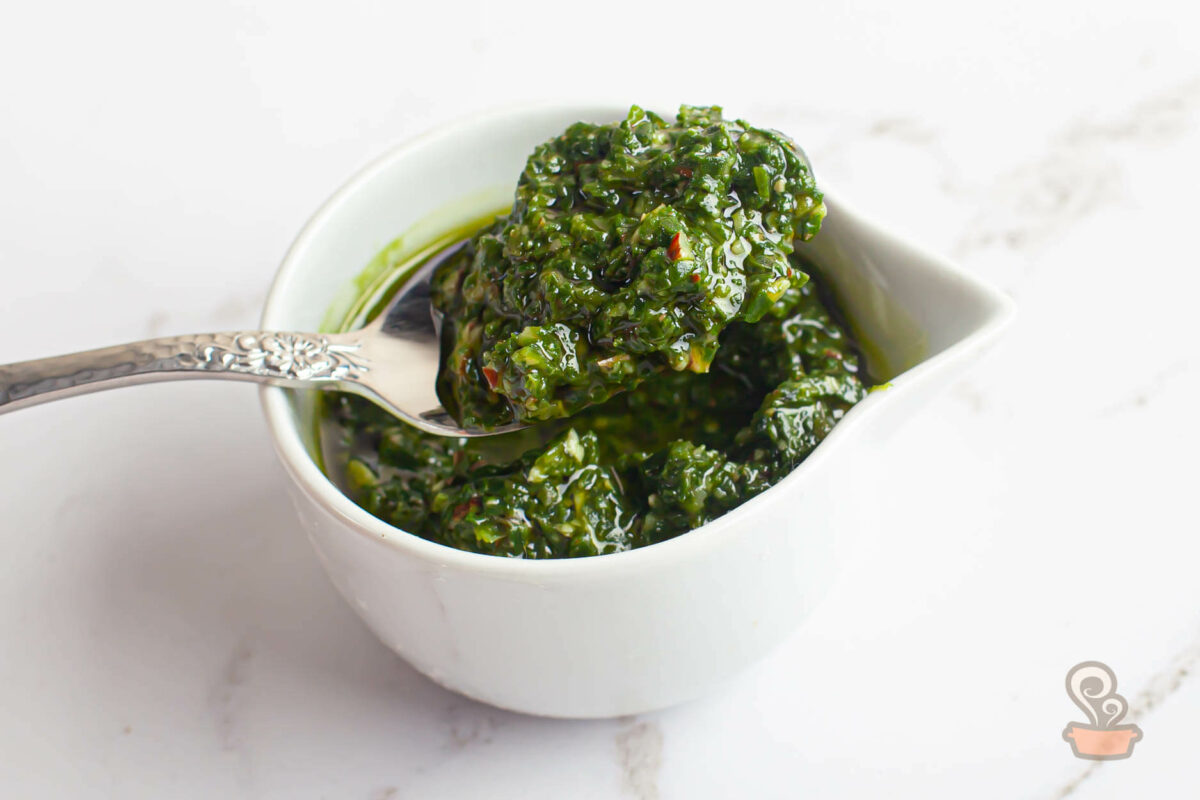 Pesto de espinafre com manjericão - Quero Comida de Verdade - Alimentação Saudável