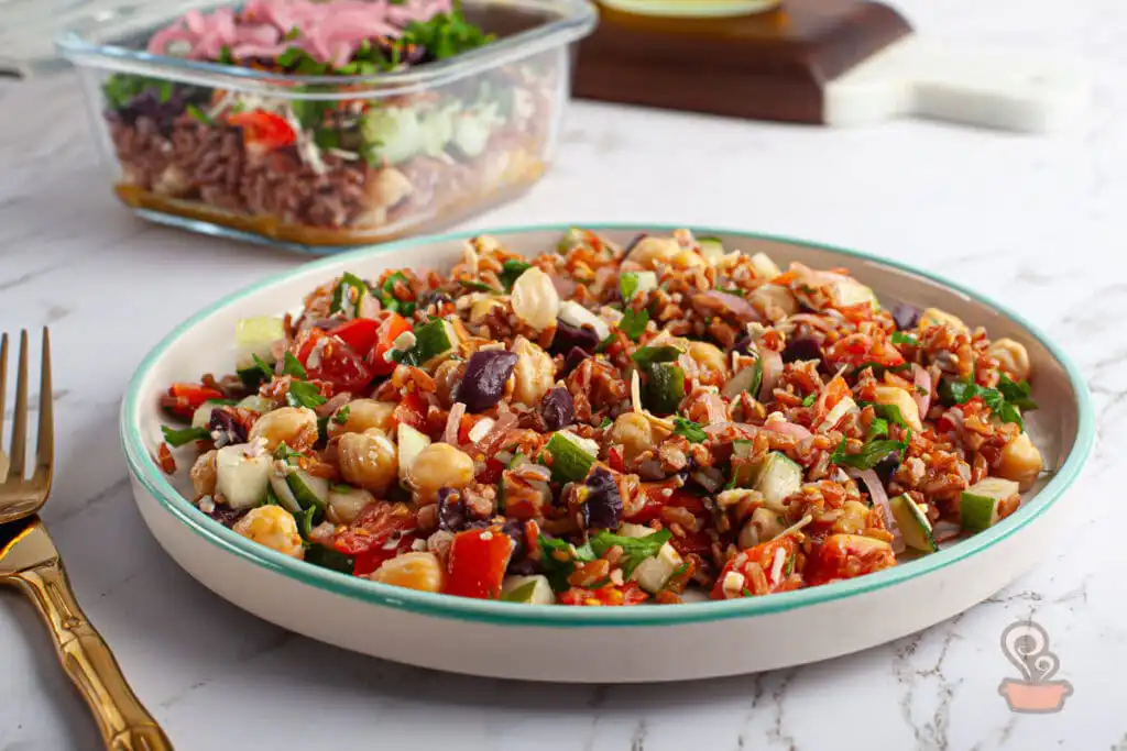 Salada de arroz - Quero Comida de Verdade - Alimentação Saudável
