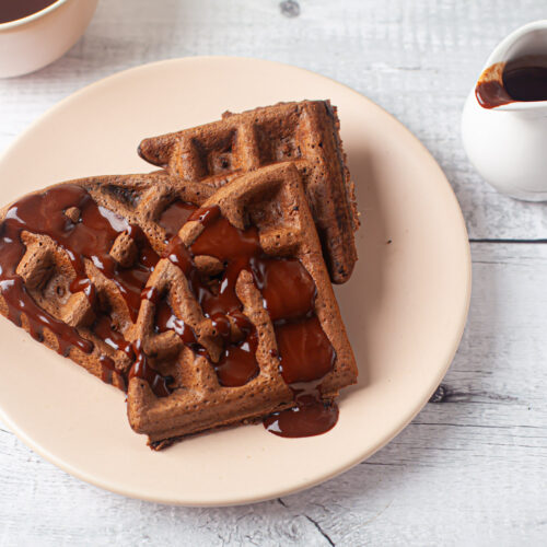 Waffle de cacau - Quero Comida de Verdade - Receita saudável