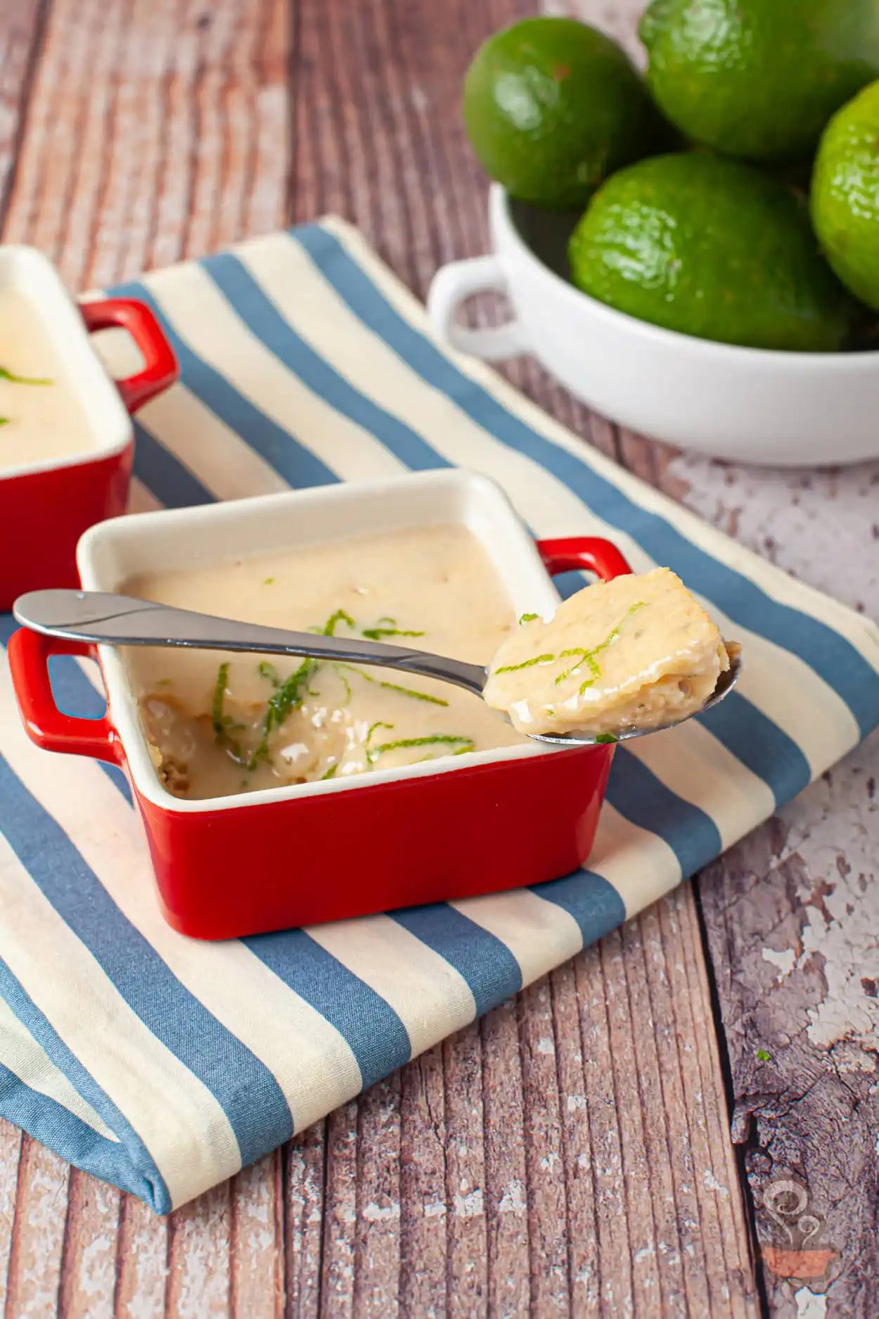 Bolo de limão saudável - Quero Comida De Verdade- Receita Saudável Bolo de limão saudável - Quero Comida De Verdade- Receita Saudável