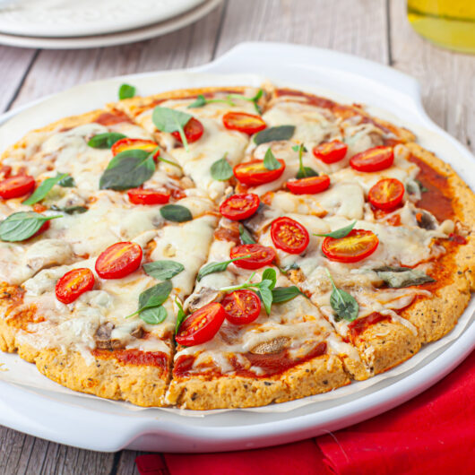 Pizza low carb - Quero Comida de Verdade - Receita saudável
