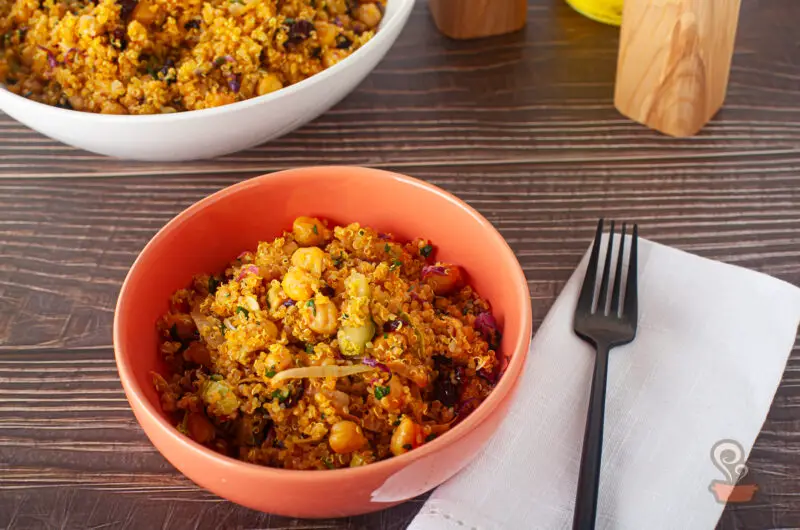 Salada de quinoa assada